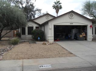 6303 W Golden Ln, Glendale, AZ 85302