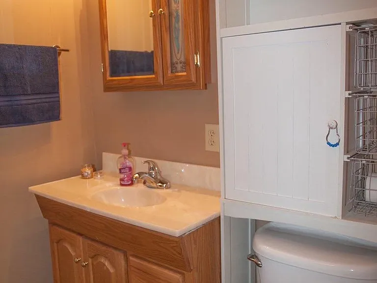 Jack in Jill bath with full size tub & shower