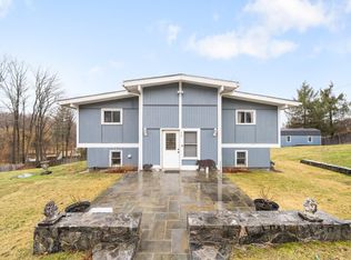 15 Meadow Ridge Rd, Brewster, NY 10509