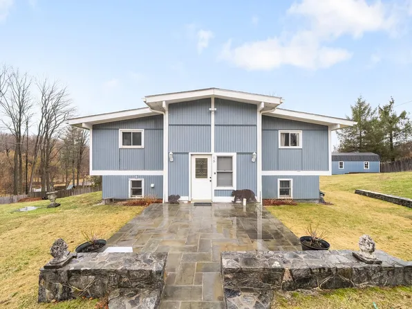 15 Meadow Ridge Road, Brewster, NY 10509