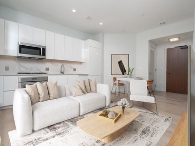 135 Seaport Blvd #526, Boston, MA, 02210