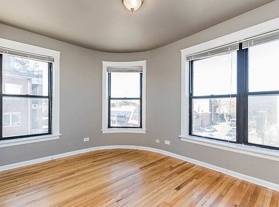 5th image of 2623 W Lawrence Ave APT 3N