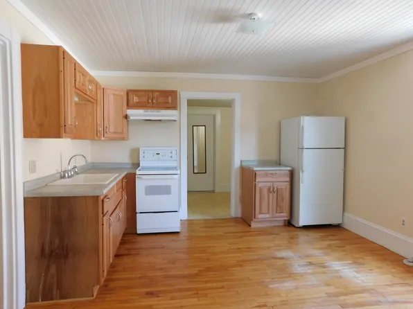 59 Fessenden St #3, Portland, ME 04103