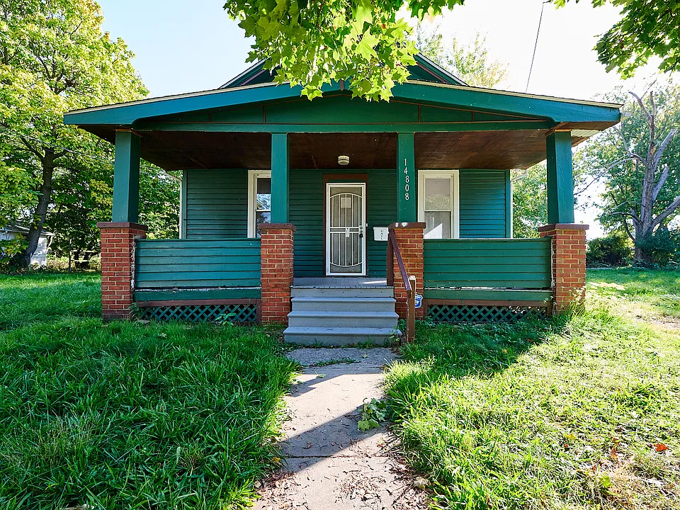 14808 Pepper Ave