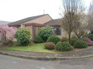 14834 NE Tillamook St, Portland, OR 97230