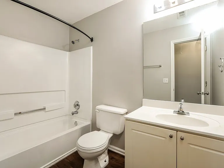 5929 Rosie Ln SE — Photo 15