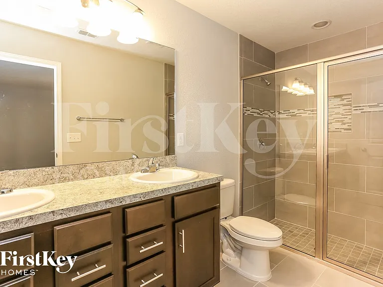 11385 Margarets Landing Pl — Photo 10