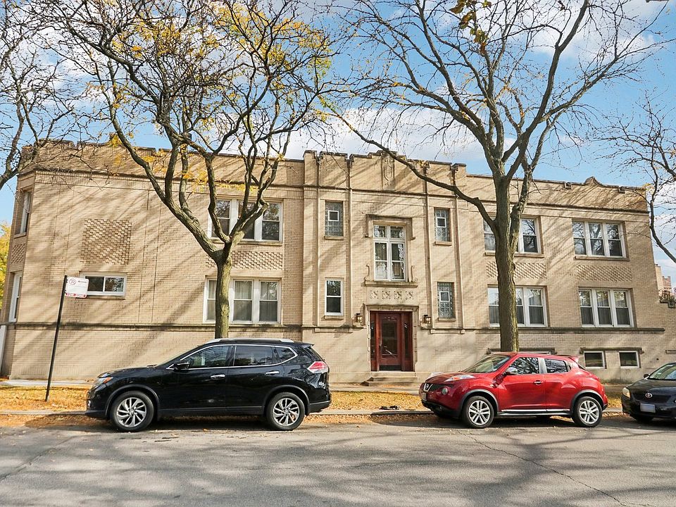 1st image of 5057 N California Ave #2N