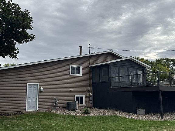 2nd image of 134 Cannon View Dr