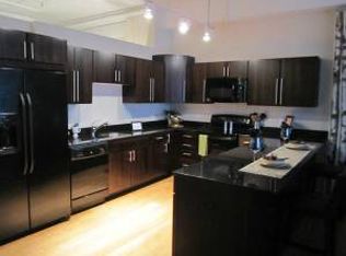 441 E Erie St APT 1801, Chicago, IL 60611