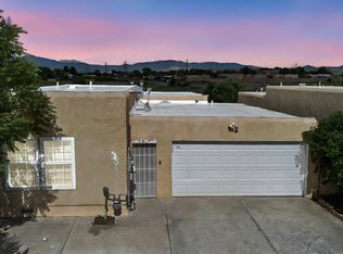 1091 Camino Vista Aurora, Santa Fe, NM 87507