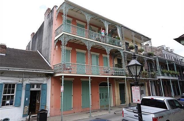 1st image of 1018 Royal St APT 9