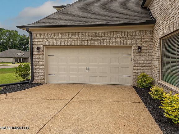 5th image of 2407 Scott Meadows Ln