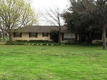 1st image of 7 Brookhaven Dr