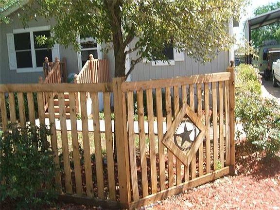 3rd image of 4505 Christy Dr