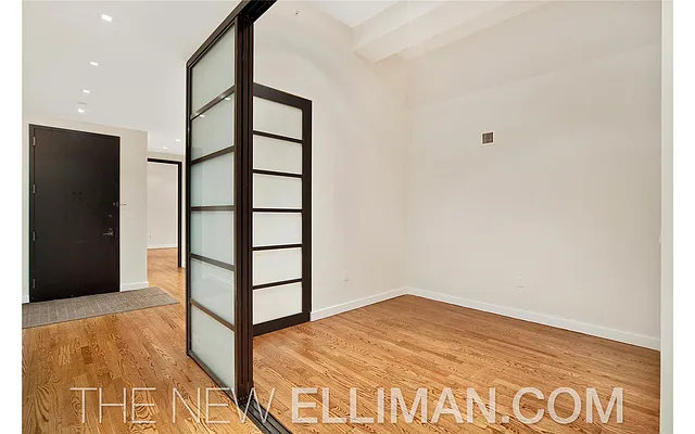 Sold by Douglas Elliman | media 22