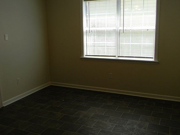 5th image of 3031 Schroer Dr
