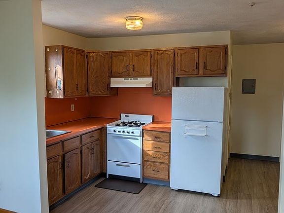 4th image of 567 569 Somerville Avenue & 2/4 Beach St #5