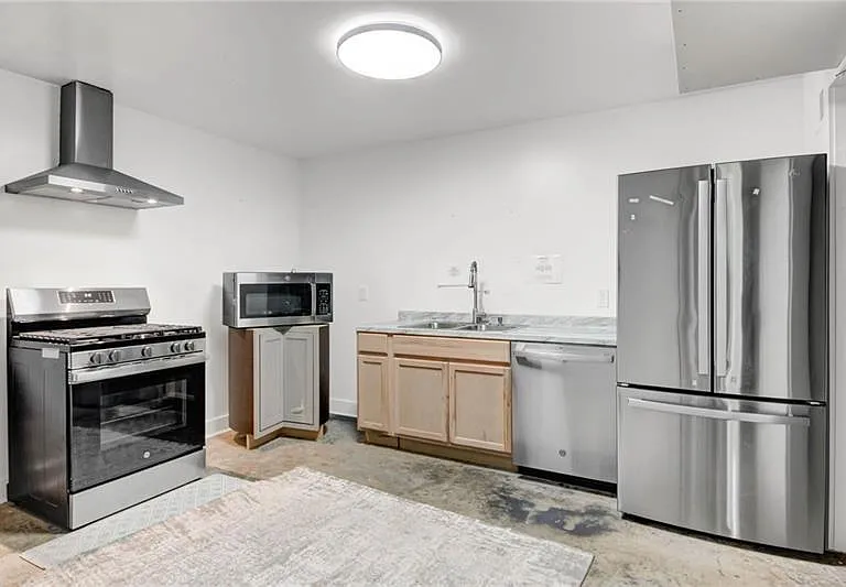 3355 E Gate Dr — Photo 49