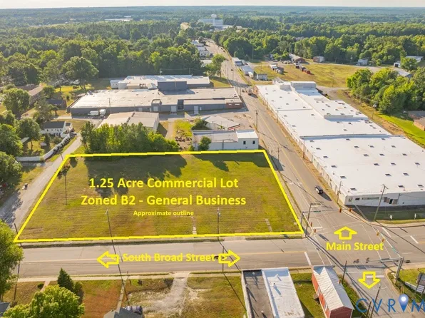 400-416 S Broad St, Kenbridge, VA 23944