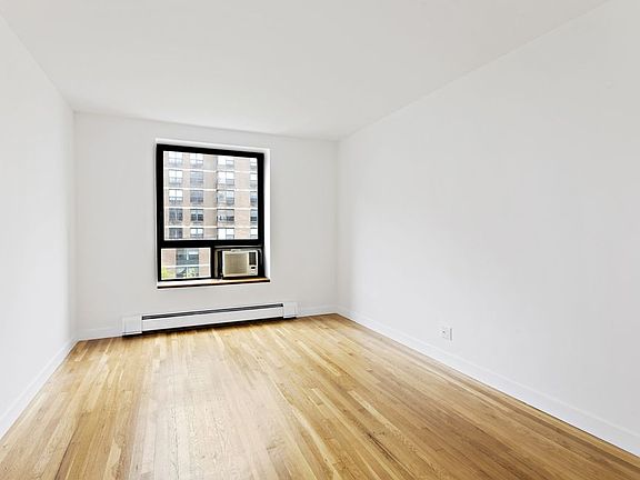 4th image of 250 W 88th St APT 607