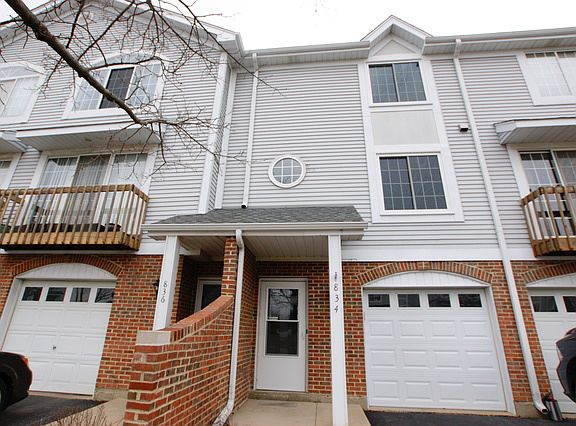 2nd image of 834 W Saint Johns Pl