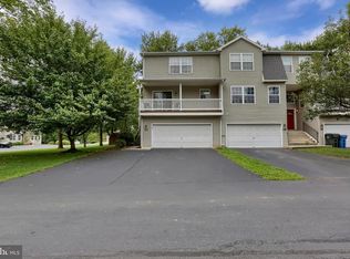 2810 Sunset Ct, Mechanicsburg, PA