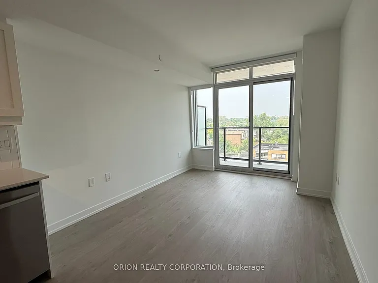 556 Marlee Ave #612 — Photo 9