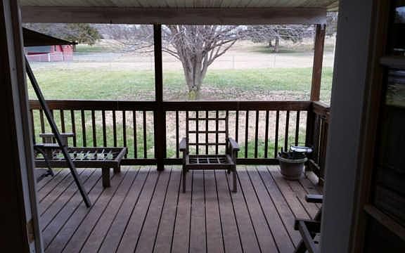 5th image of 105 Lee Ln
