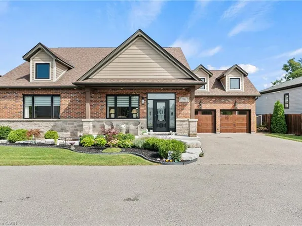 5B Wilholme Dr, Saint Catharines, ON L2R 1B9