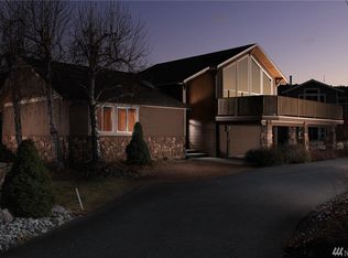 220 W Marine View Pl, Orondo, WA 98843