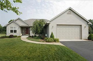 1st image of 133 Gull Pointe Dr