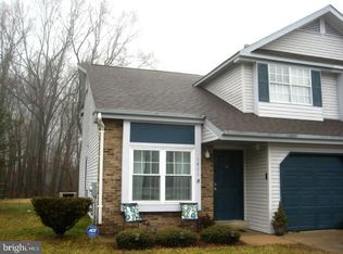 1411 S Farmview Dr, Dover, DE 19904