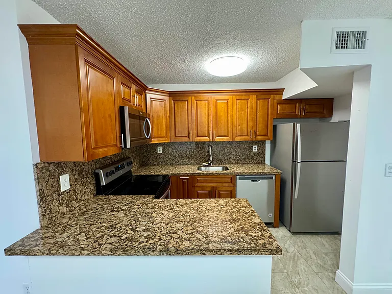 3662 SW 59th Ave #2 — Photo 6