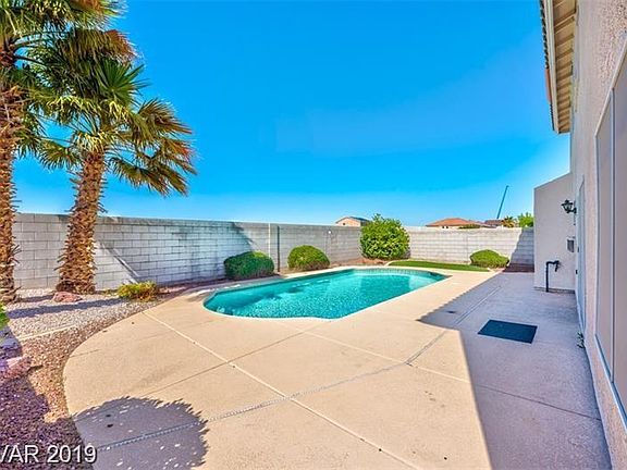 4th image of 654 Mystic Cliffs Ave #0