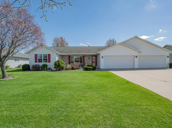 3168 Barley Cir, Green Bay, WI 54311