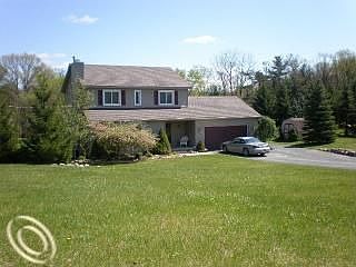 2nd image of 2855 Eric Dr