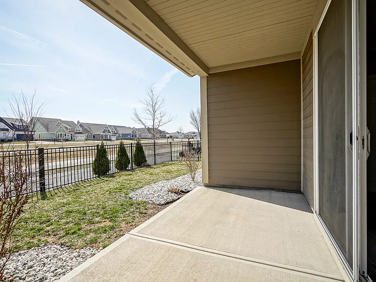 7228 Broadacre Ct — Photo 38