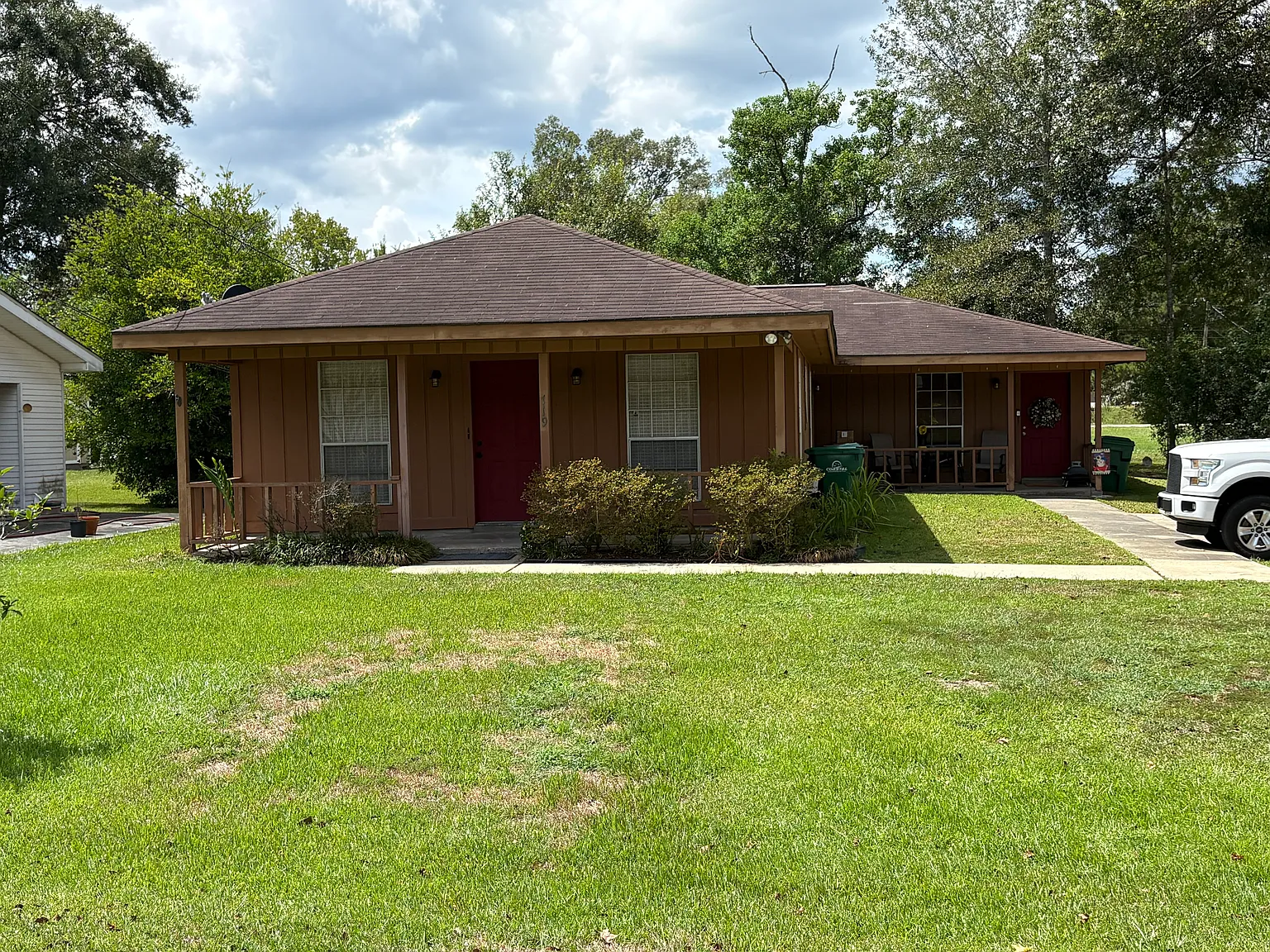 2 bed, 950 sqft, $1,100 — Photo 3