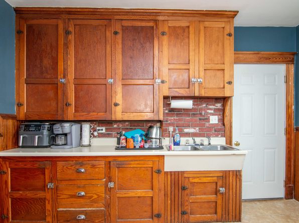 lewiston-maine-125392318 picture