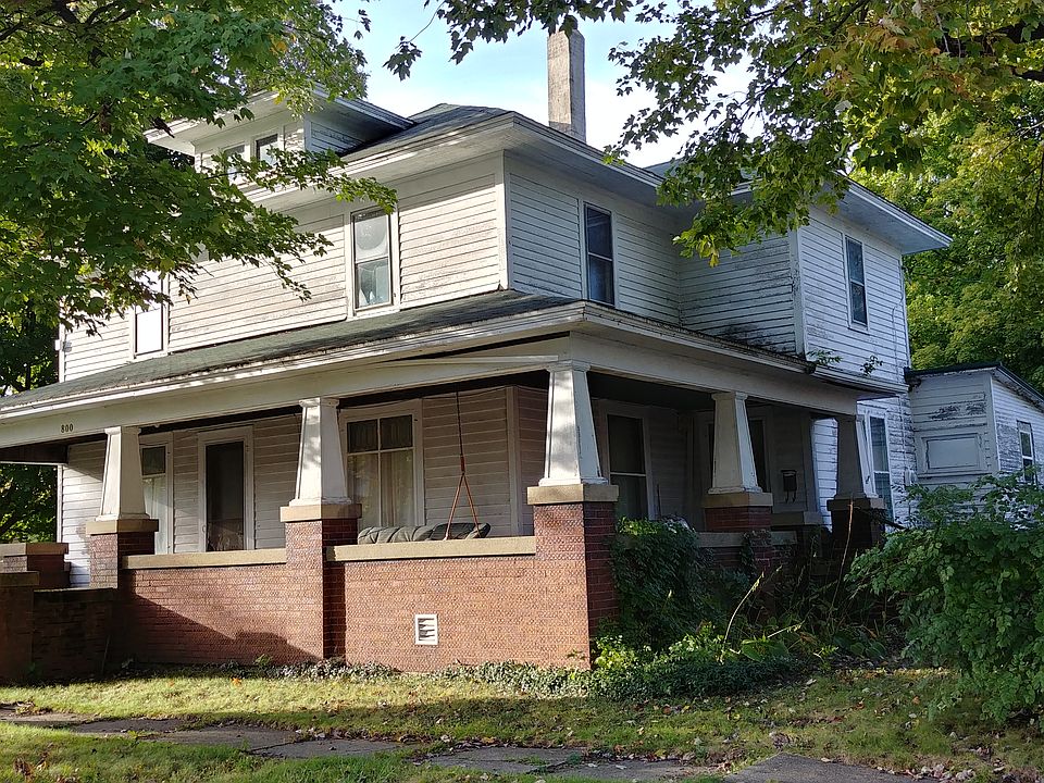 1st image of 800 W Washington St