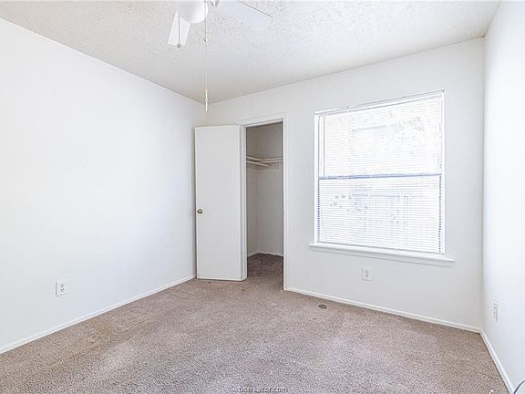 4th image of 1107 Verde Dr APT 8