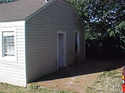 2nd image of 2212 Craig St #2214