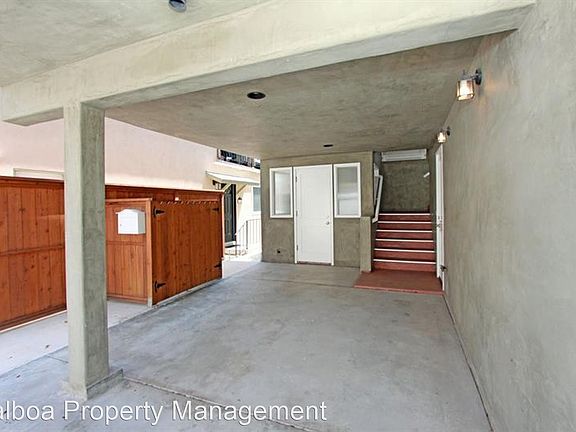 4th image of 2204.5 Waterfront Dr