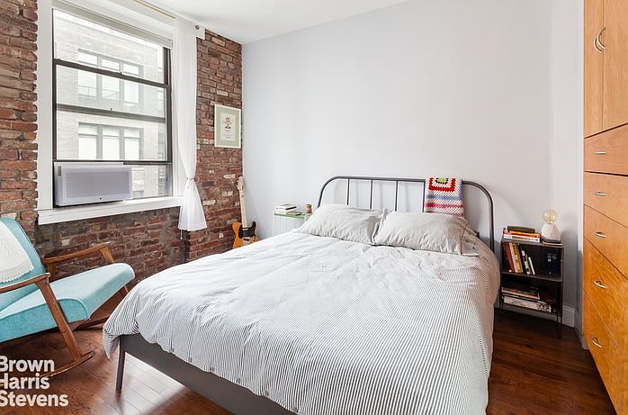 2nd image of 237 Eldridge St #6/7