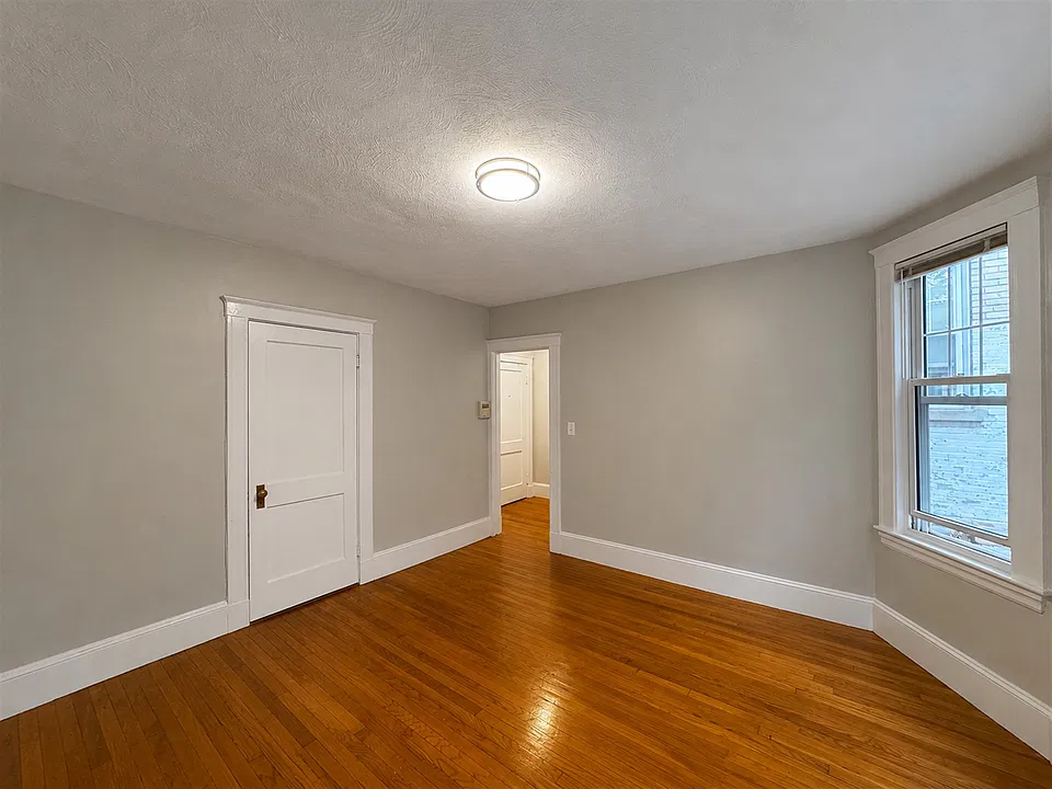 153 Summer St