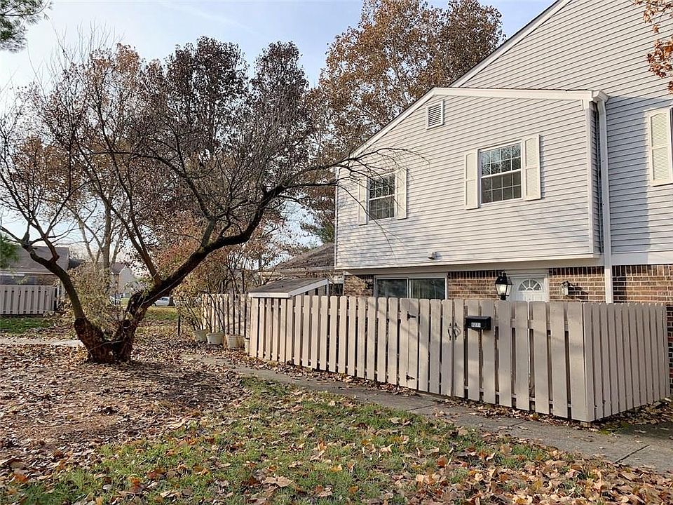 1st image of 8275 Hewlet Dr