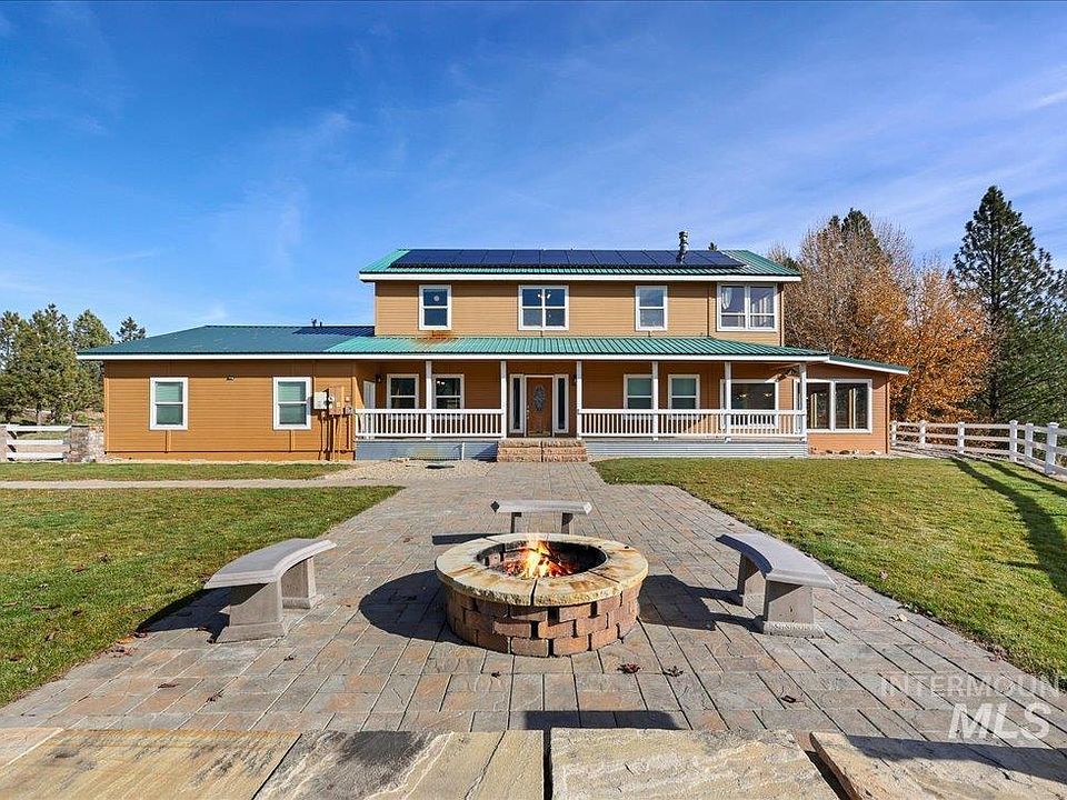 1st image of 37 Valley Vista Dr