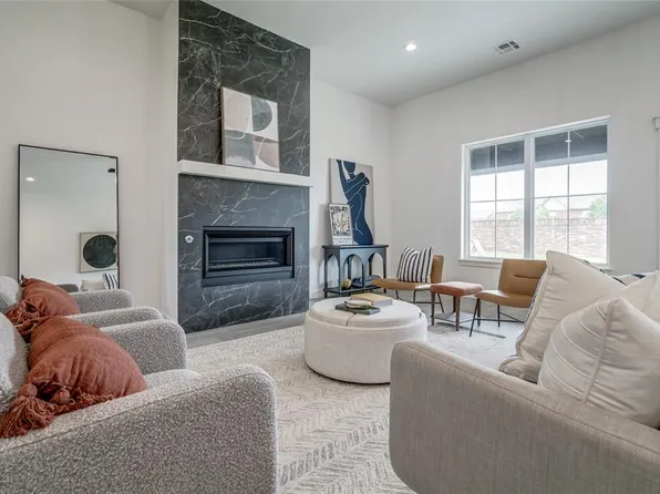 19605 Dalemead Way, Edmond, OK 73012