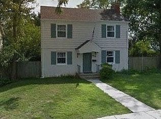 4618 Maple Ave, Bethesda, MD 20814